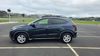 2020 Honda VEZEL - Thumbnail