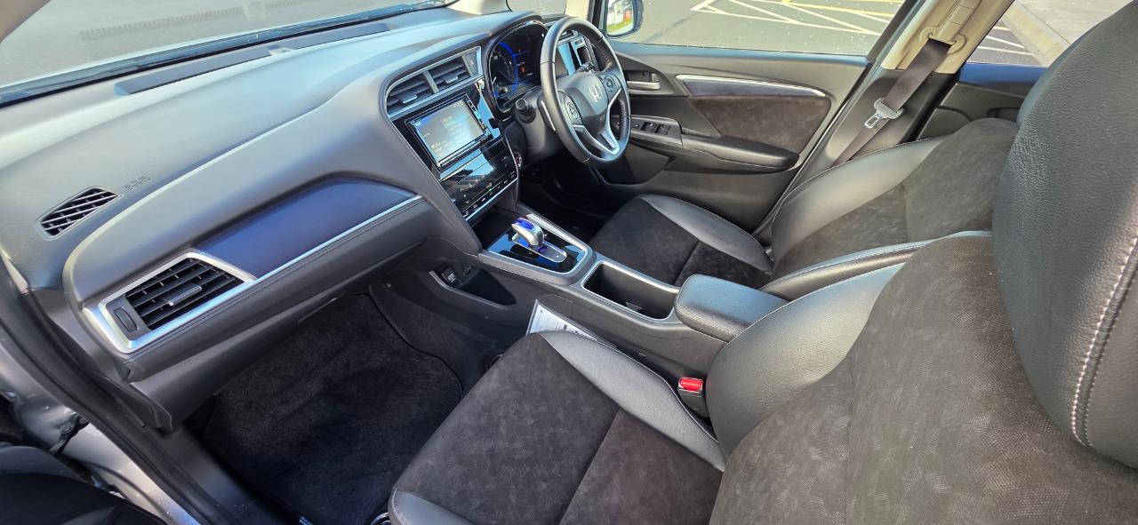2015 Honda SHUTTLE