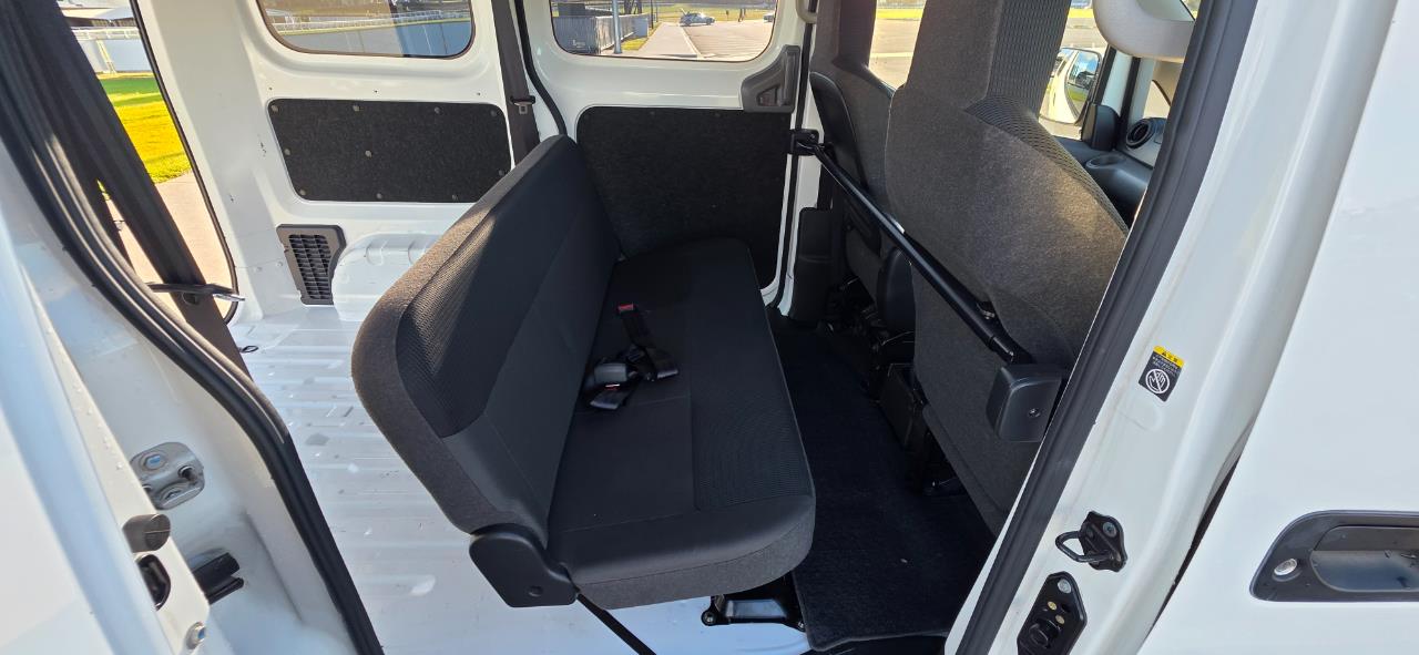 2021 Nissan NV200