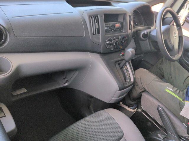 2021 Nissan NV200