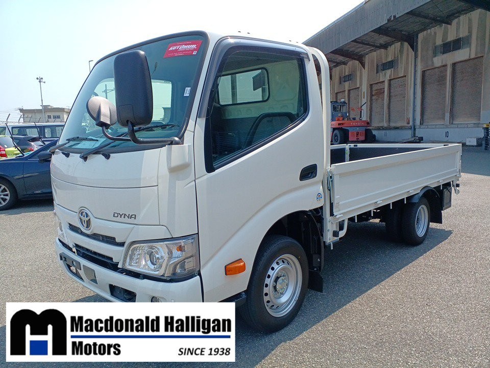 2025 Toyota DYNA
