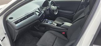2017 Honda VEZEL - Thumbnail