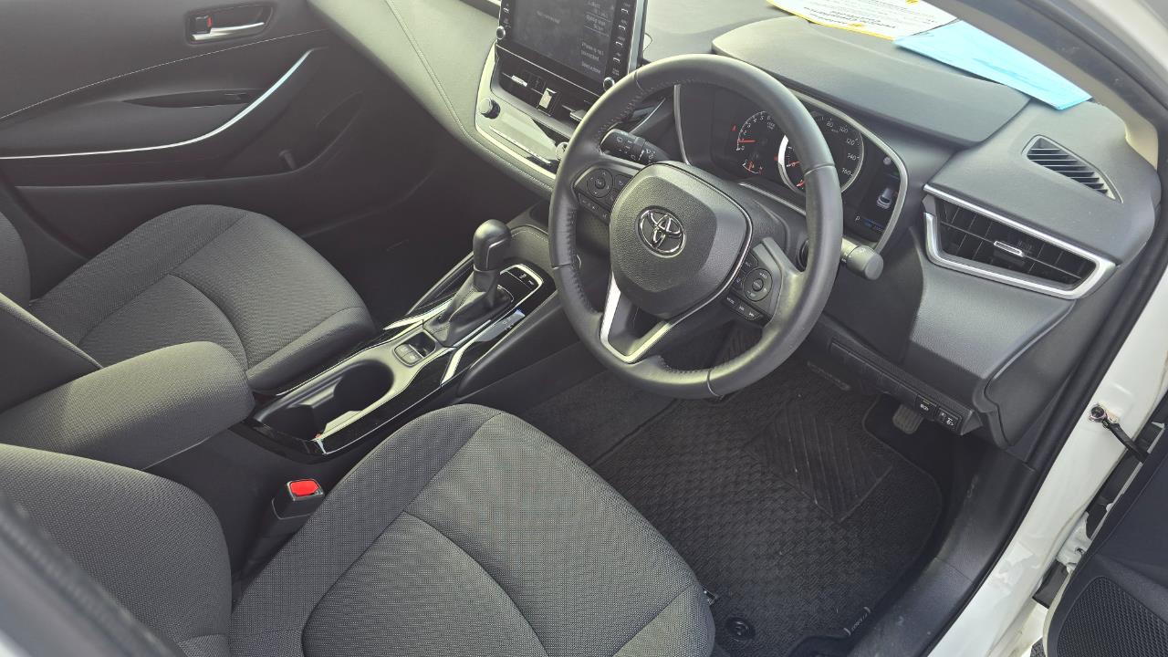 2020 Toyota COROLLA