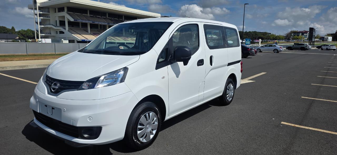 2026 NISSAN NV200
