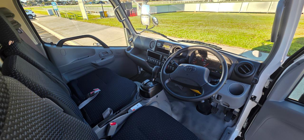 2025 Toyota DYNA