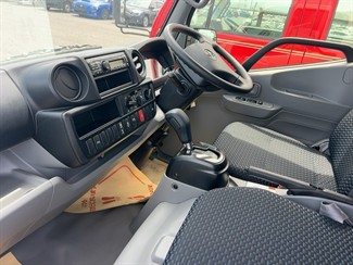 2025 Toyota DYNA - Thumbnail