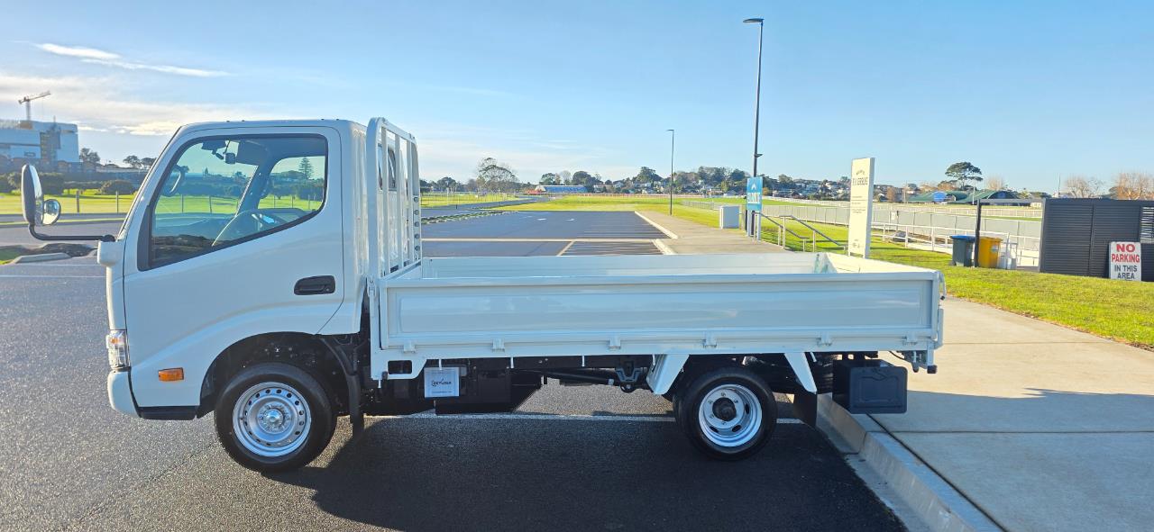 2025 Toyota DYNA