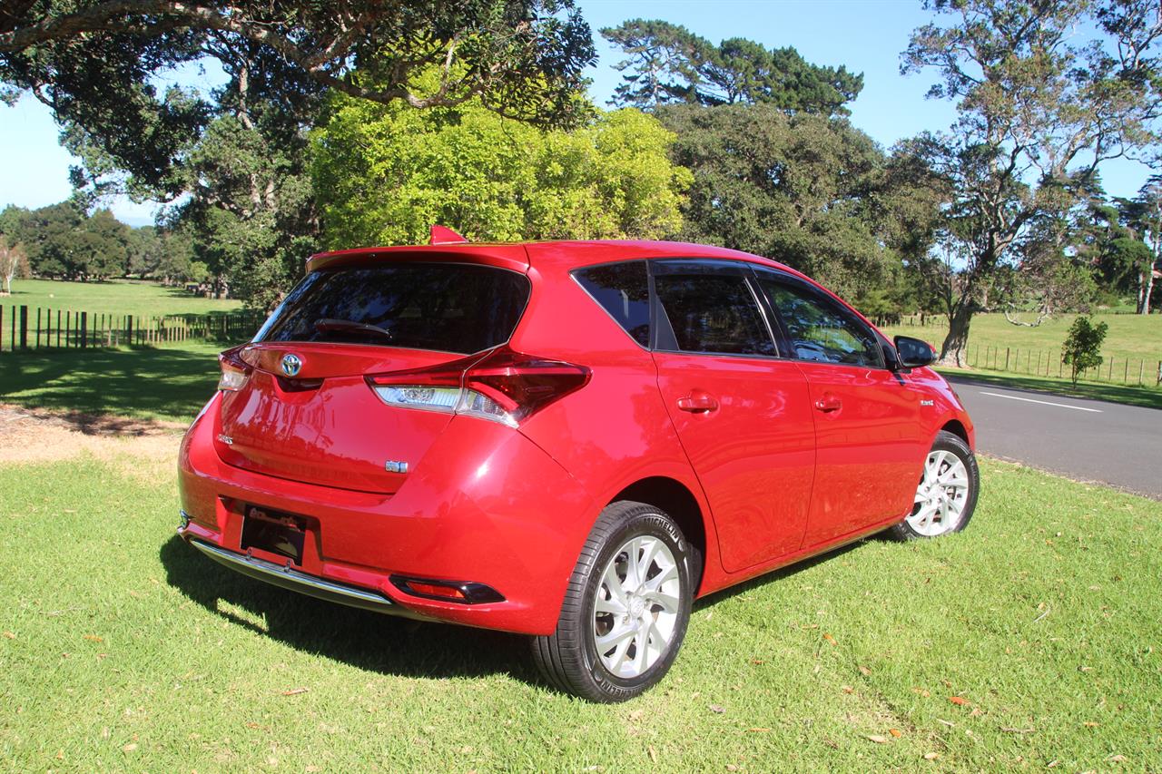 2016 Toyota Auris