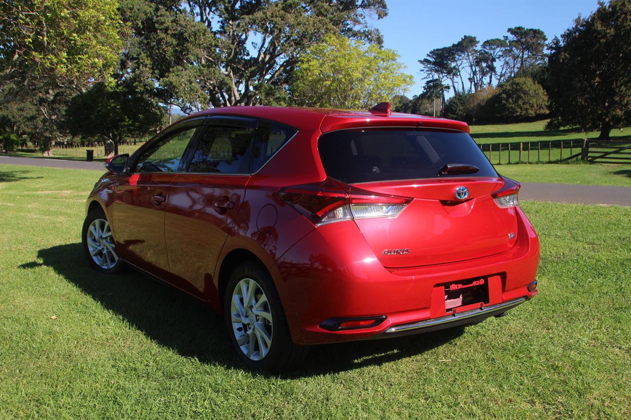 2016 Toyota Auris