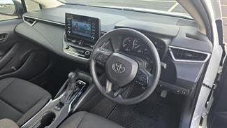 2021 Toyota Corolla - Thumbnail