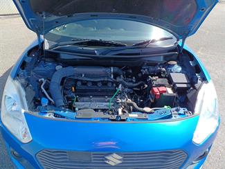 2017 Suzuki Swift - Thumbnail