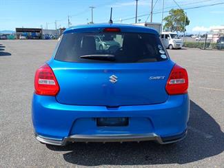 2017 Suzuki Swift - Thumbnail
