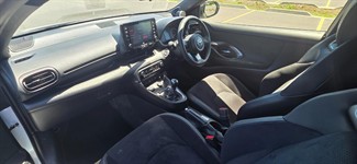 2021 Toyota Yaris - Thumbnail