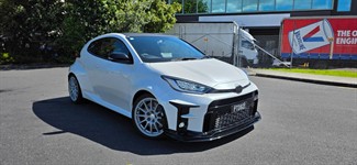 2021 Toyota Yaris - Thumbnail