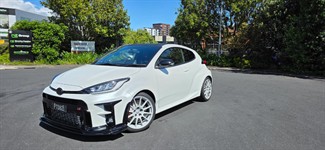 2021 Toyota Yaris - Thumbnail