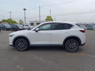 2018 Mazda CX-5 - Thumbnail