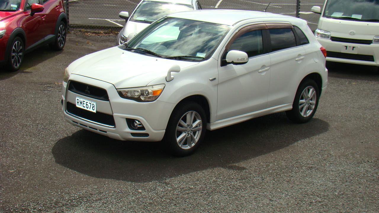 2010 Mitsubishi RVR