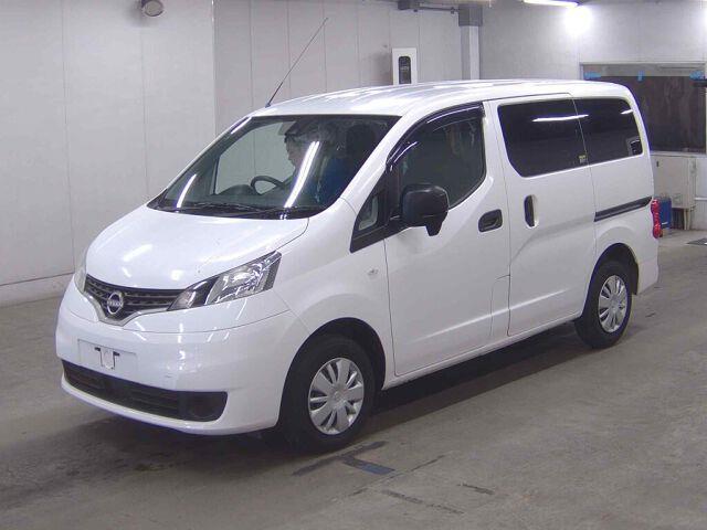 2022 Nissan NV200