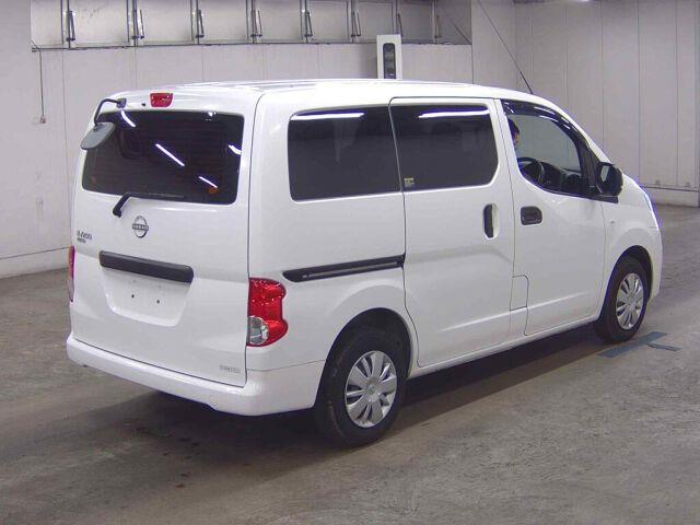 2022 Nissan NV200