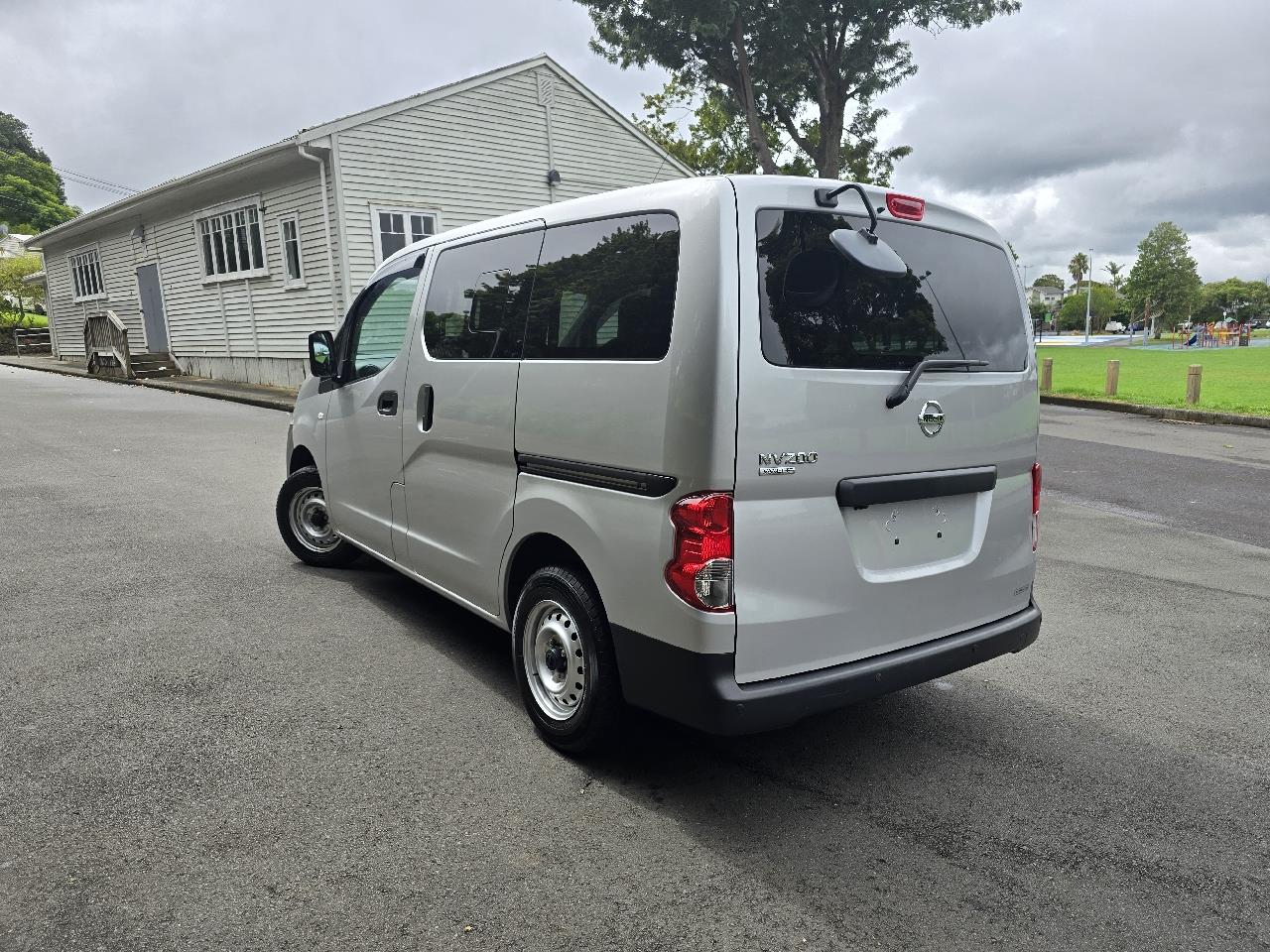 2020 Nissan NV200