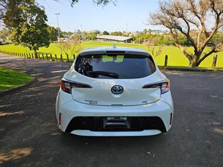 2019 Toyota Corolla - Thumbnail