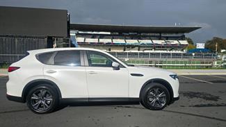 2023 Mazda CX-60 - Thumbnail
