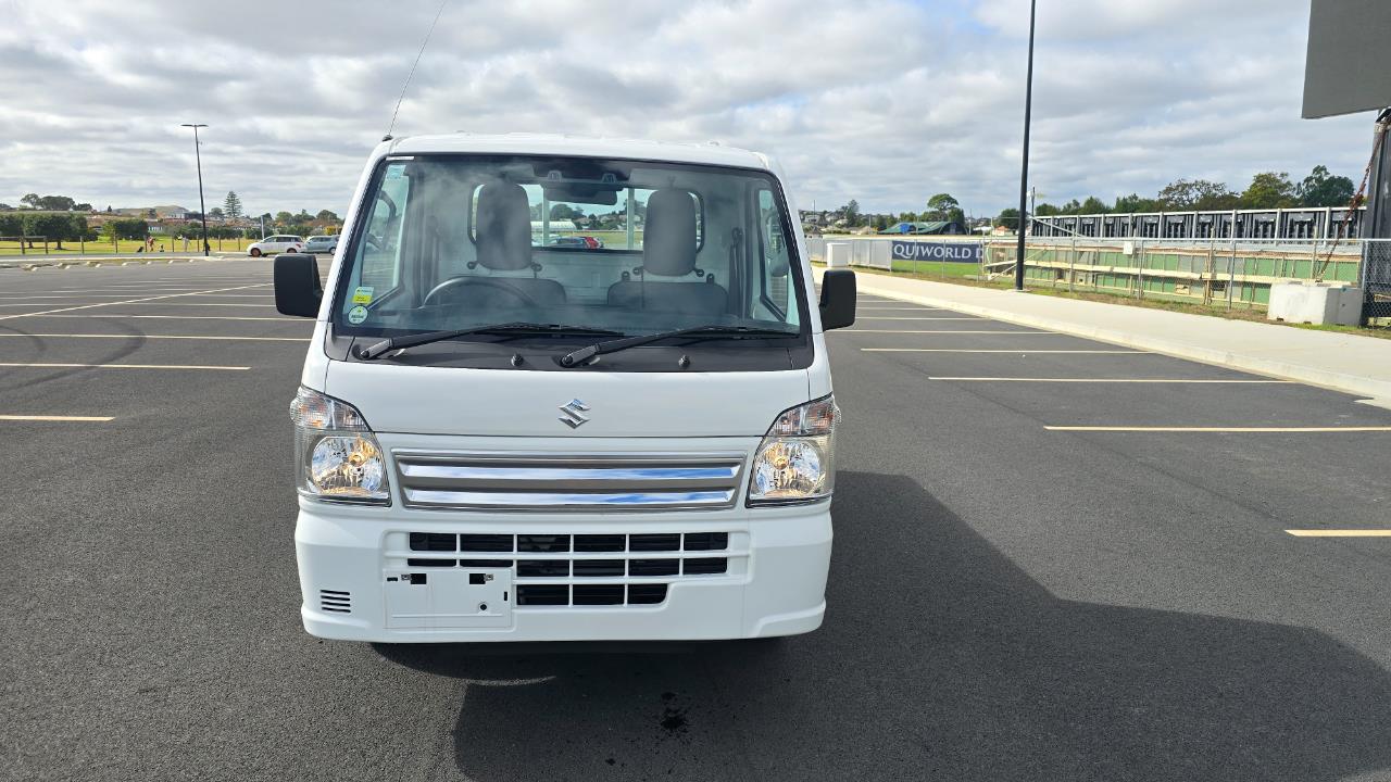 2023 Suzuki Carry