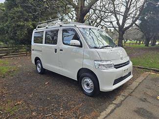 2022 Toyota Liteace - Thumbnail