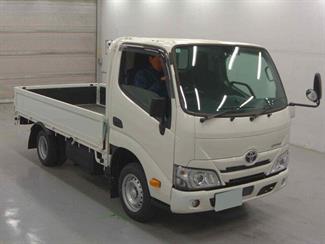 2025 Toyota DYNA - Thumbnail