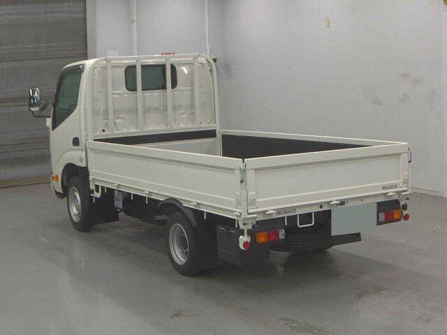 2025 Toyota DYNA