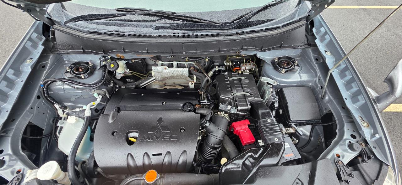 2011 Mitsubishi RVR