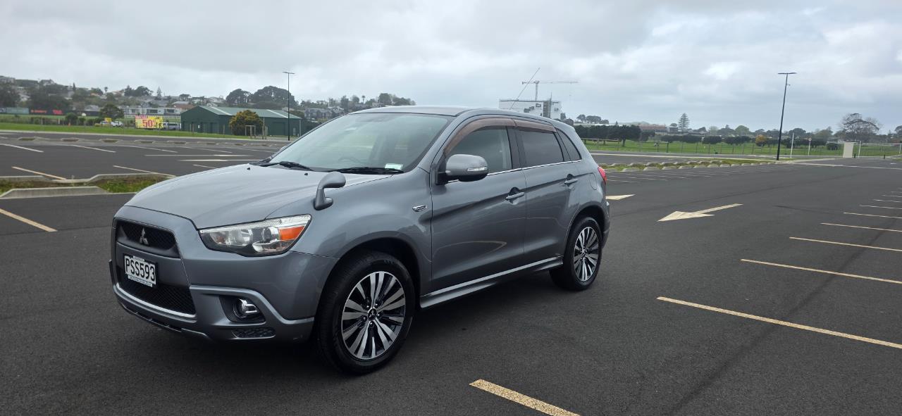 2011 Mitsubishi RVR