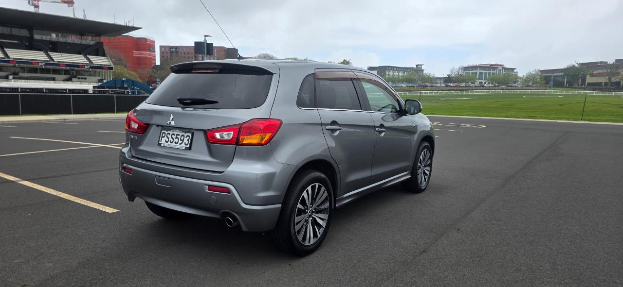 2011 Mitsubishi RVR