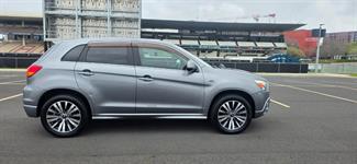 2011 Mitsubishi RVR - Thumbnail
