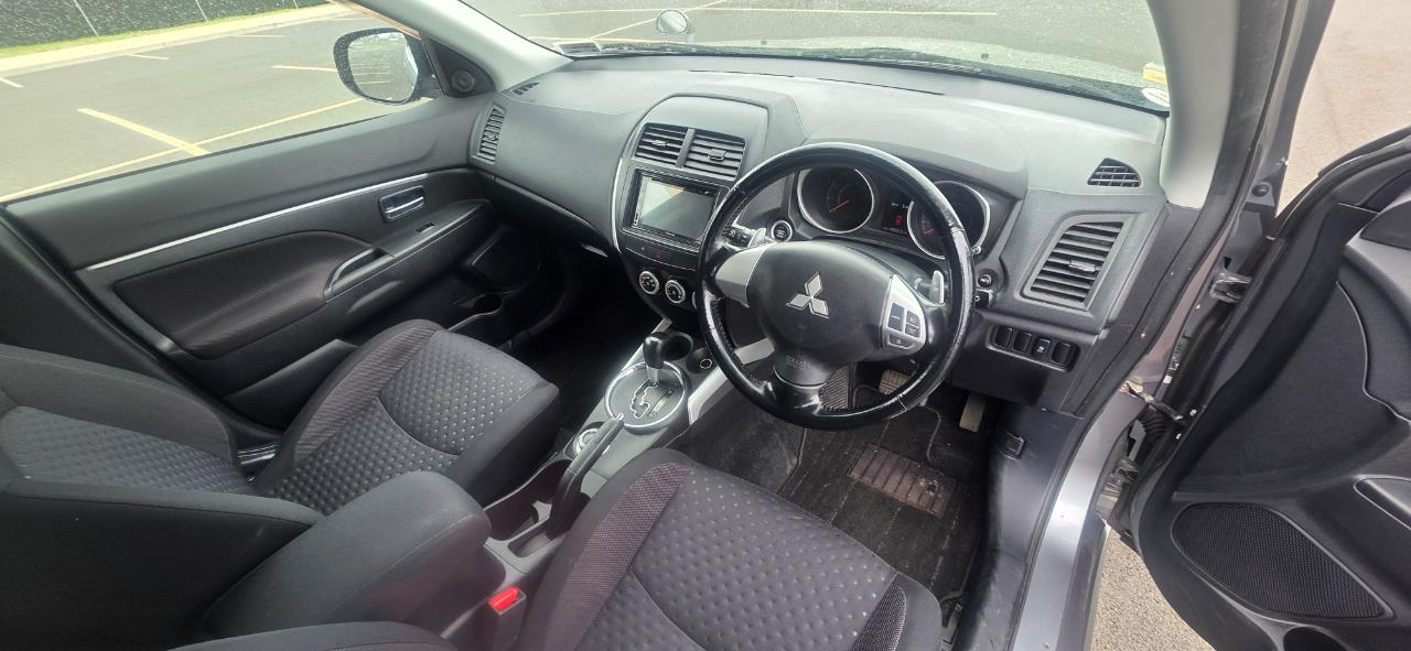 2011 Mitsubishi RVR
