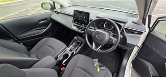 2020 Toyota COROLLA - Thumbnail
