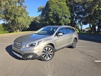 2015 Subaru OUTBACK - Thumbnail