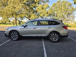 2015 Subaru OUTBACK - Thumbnail
