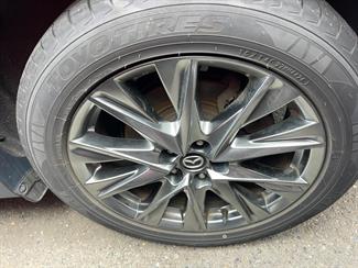 2019 Mazda CX-8 - Thumbnail